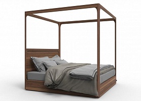 Кровать с балдахином